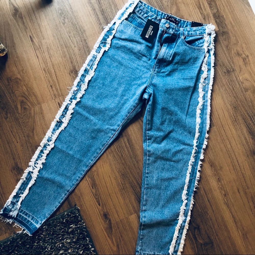 nwt misguided riot mom jeans size 8 fringe detail